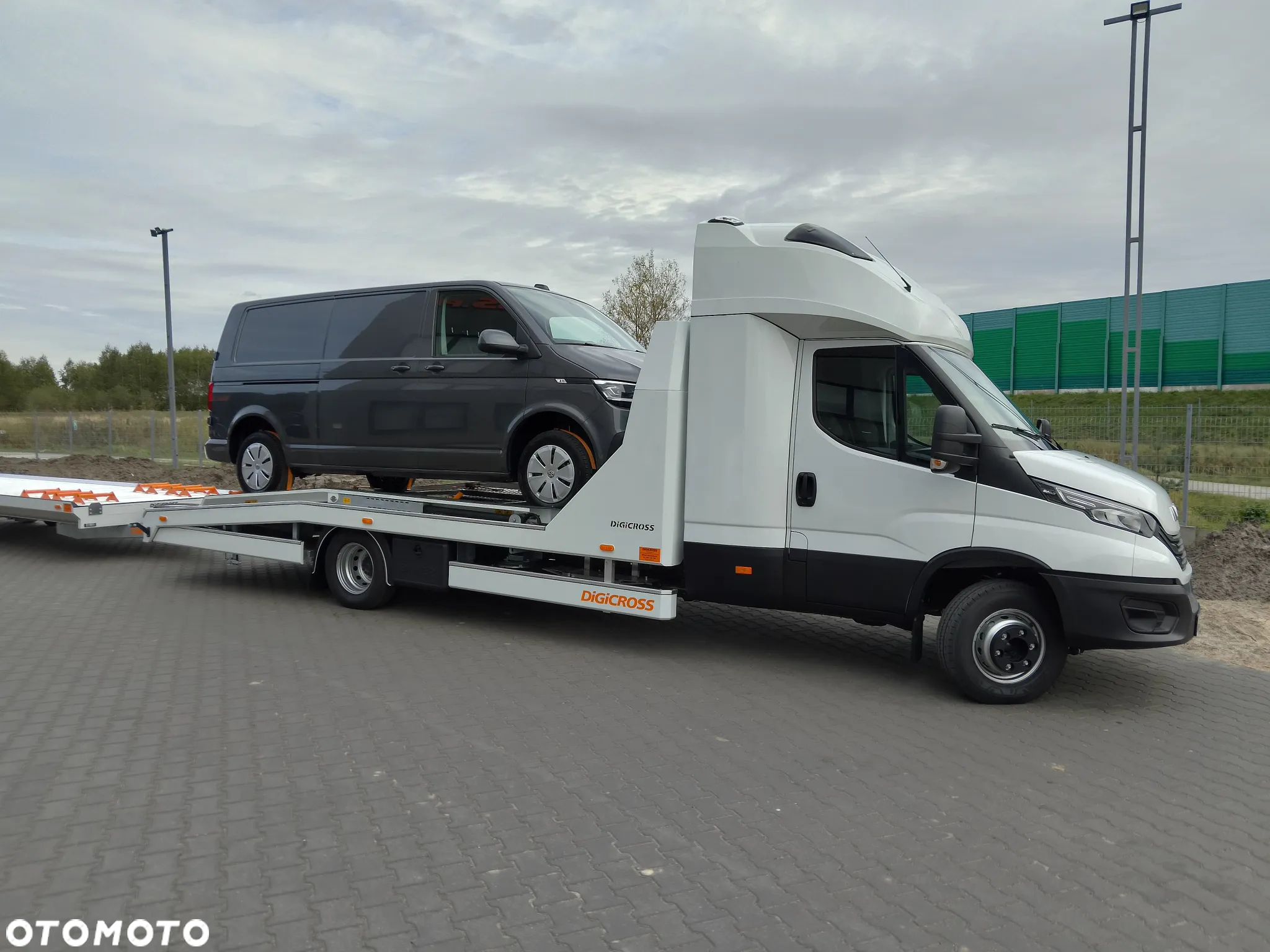Iveco 70C21A8P DiGiCROSS - 2