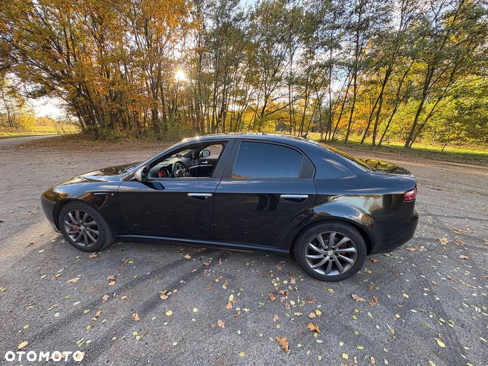 Alfa Romeo 159 1.9JTDM ti - 24