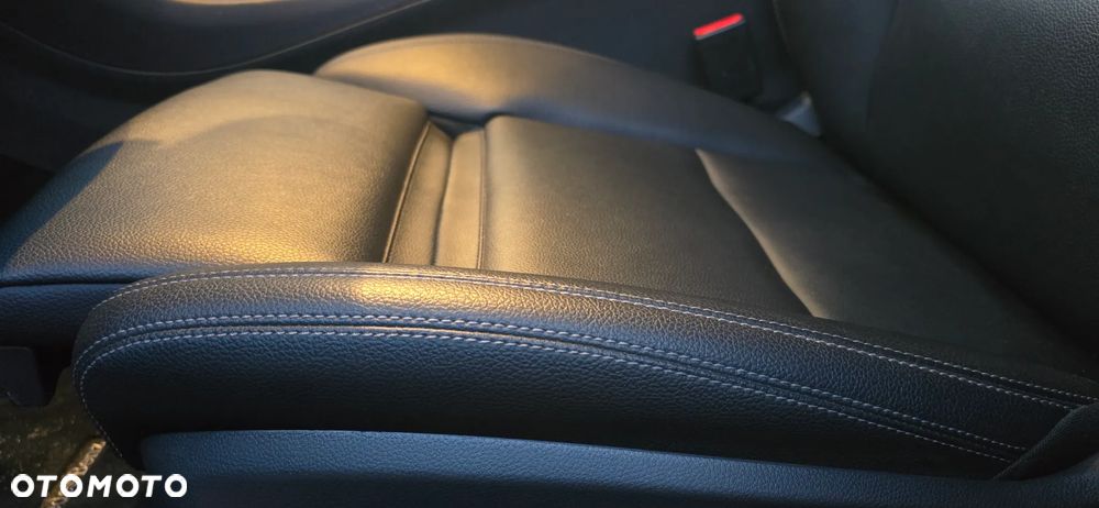 Mercedes-Benz CLA 250 4Matic 7G-DCT SCORE - 20