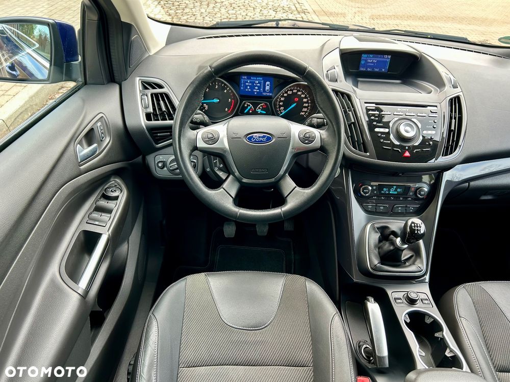 Ford Kuga 2.0 TDCi 2x4 Titanium - 23