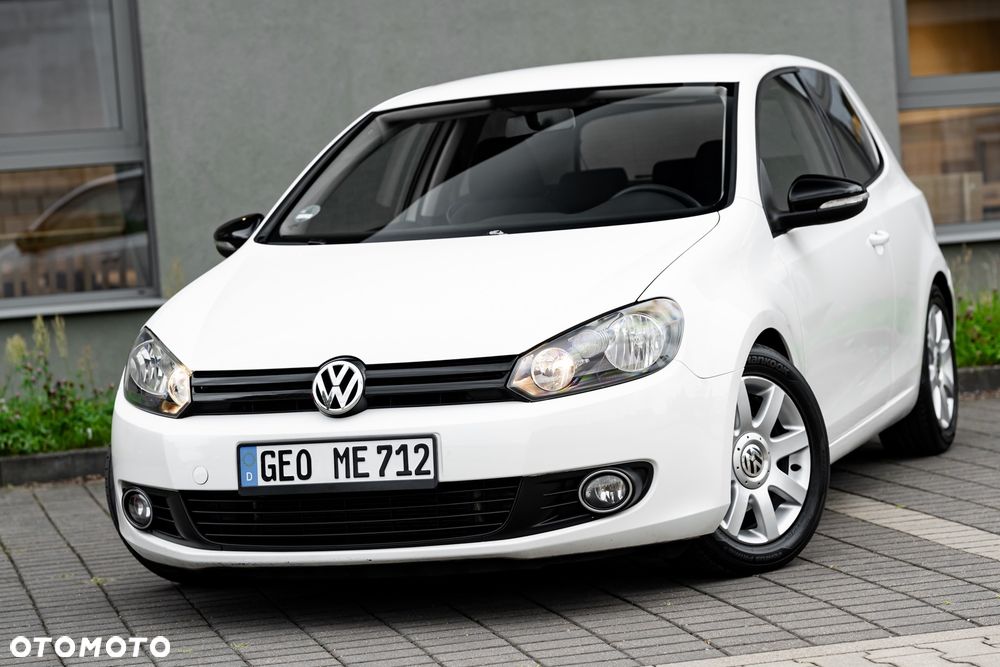 Volkswagen Golf 1.6 United - 1