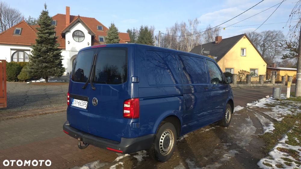 Volkswagen Transporter T6 - 6