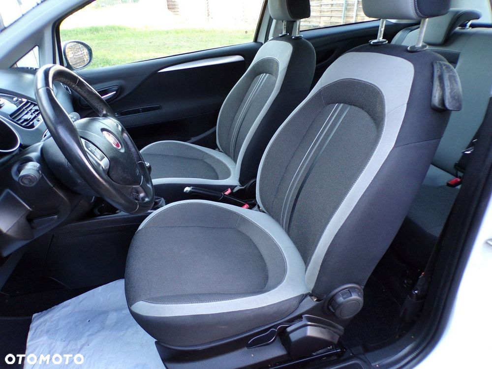 Fiat Punto Evo - 23
