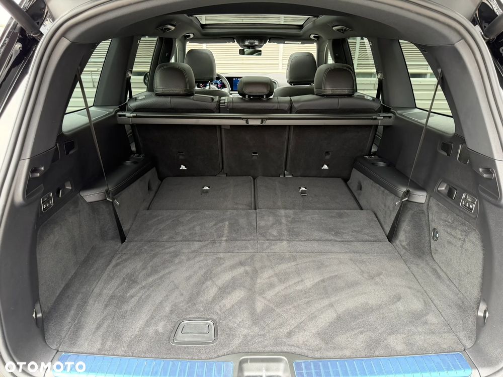 Mercedes-Benz GLS - 33