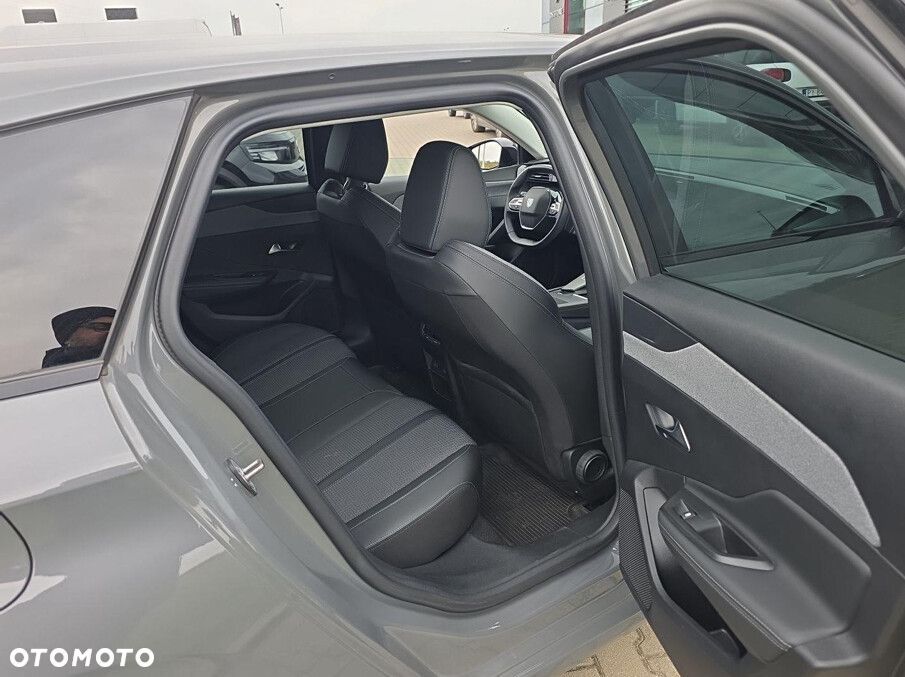 Peugeot 308 1.2 PureTech Allure S&S EAT8 - 5