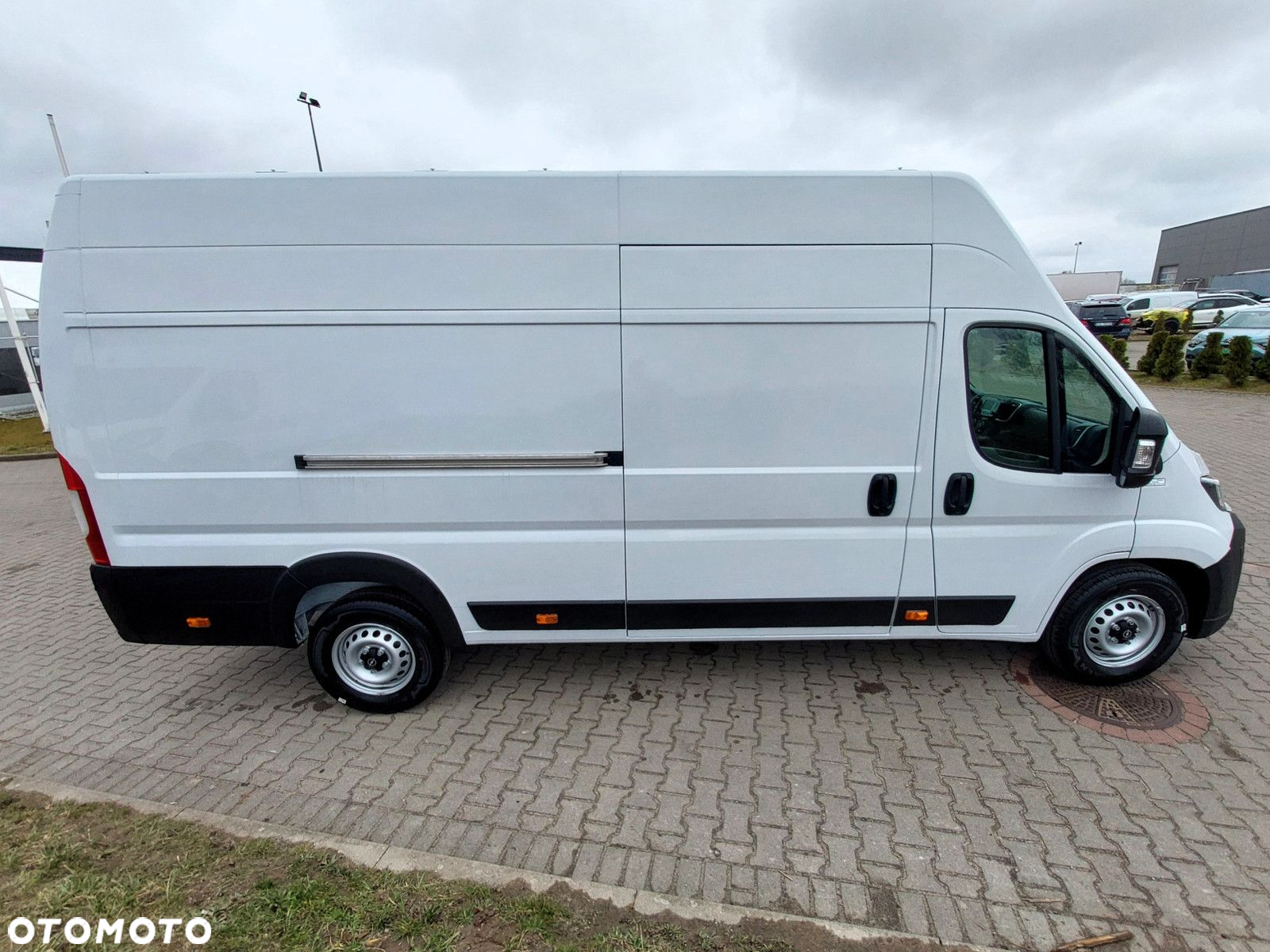 Opel movano Movano Furgon L4H3 2.2 Diesel 180KM MT6 Euro 6E DMC 3.5t Heavy 17m3 - 9