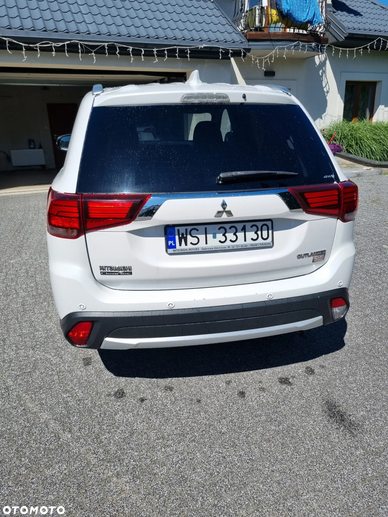 Mitsubishi Outlander - 4