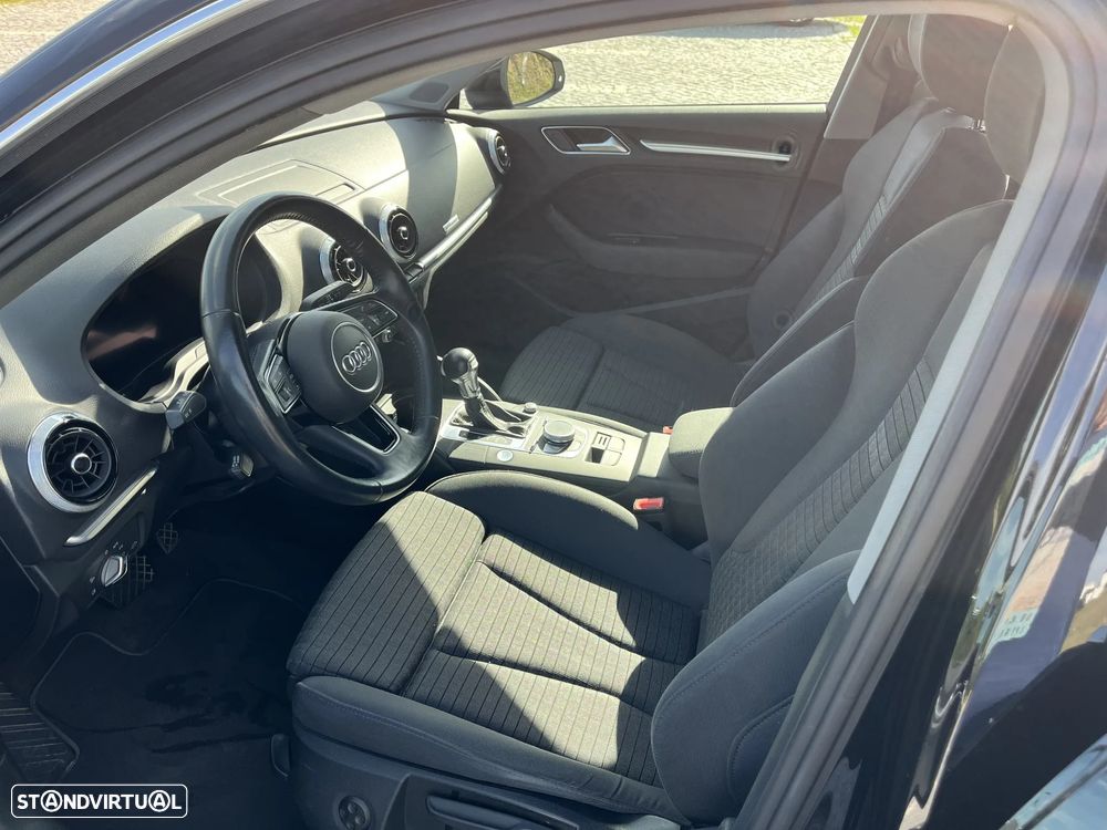 Audi A3 Sportback e-tron 1.4 TFSI S tronic - 12