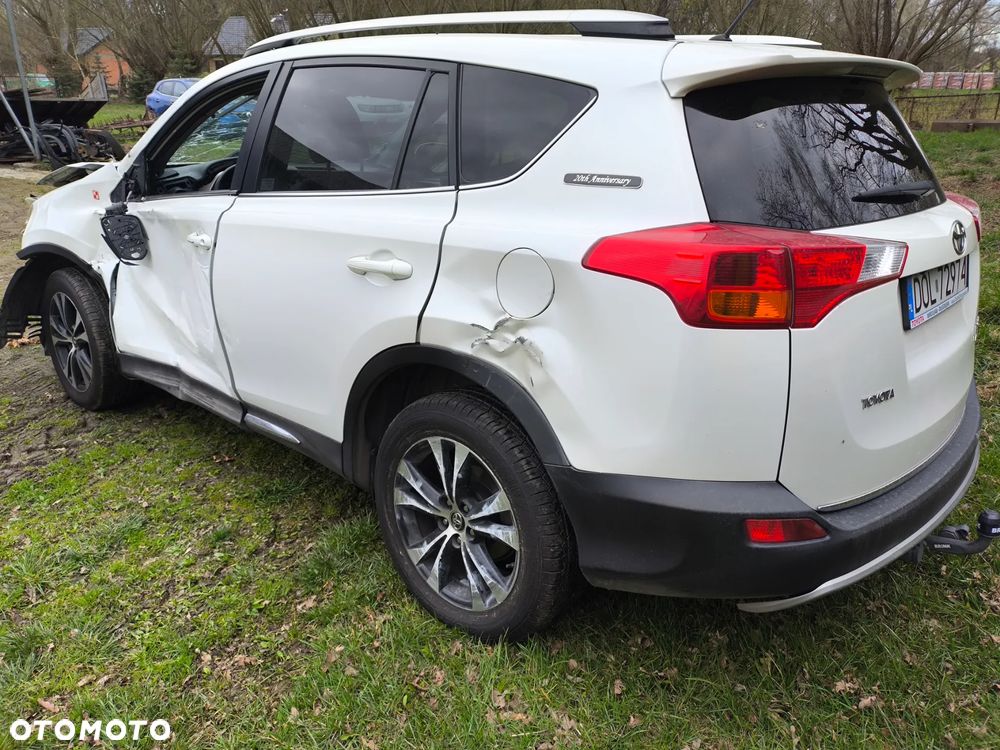 Toyota RAV4 2.0 D-4D Prestige - 10