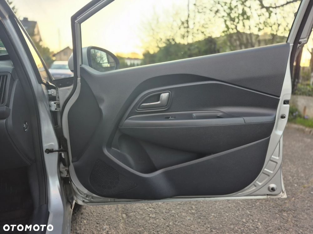 Kia Rio 1.2 Edition 7 - 23