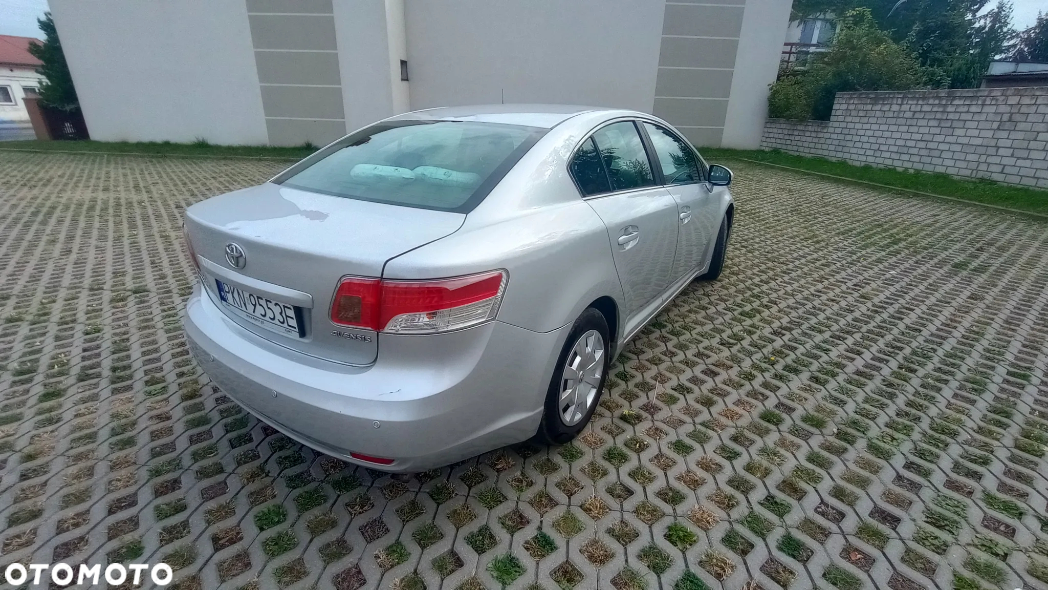 Toyota Avensis 2.0 D-4D Luna - 6