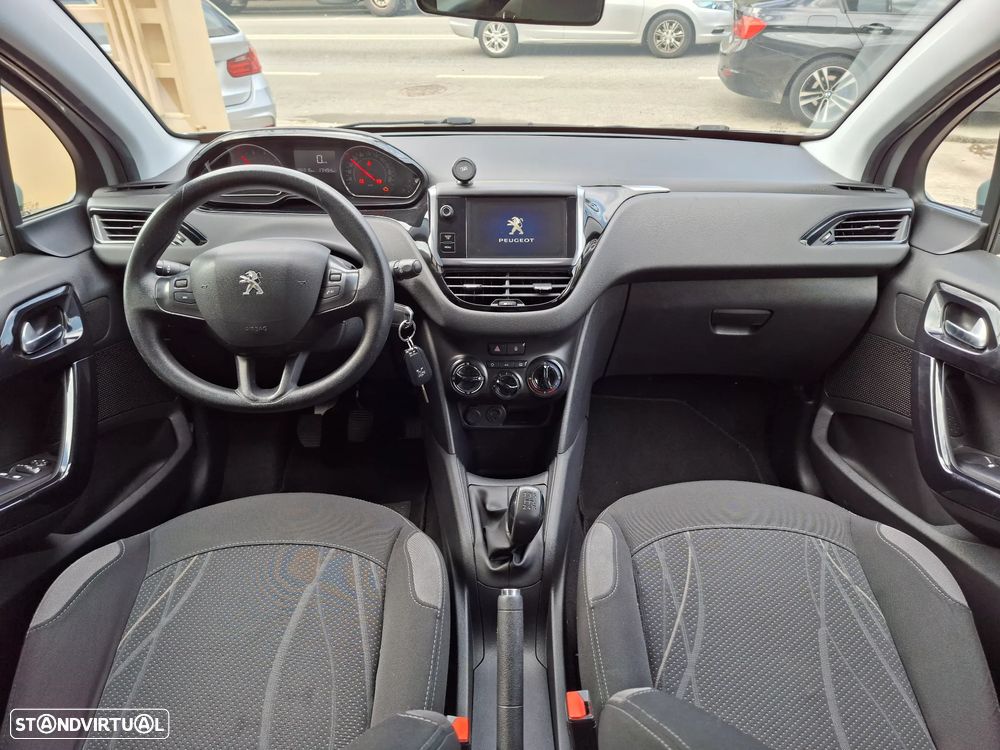 Peugeot 208 82 VTI Style - 23