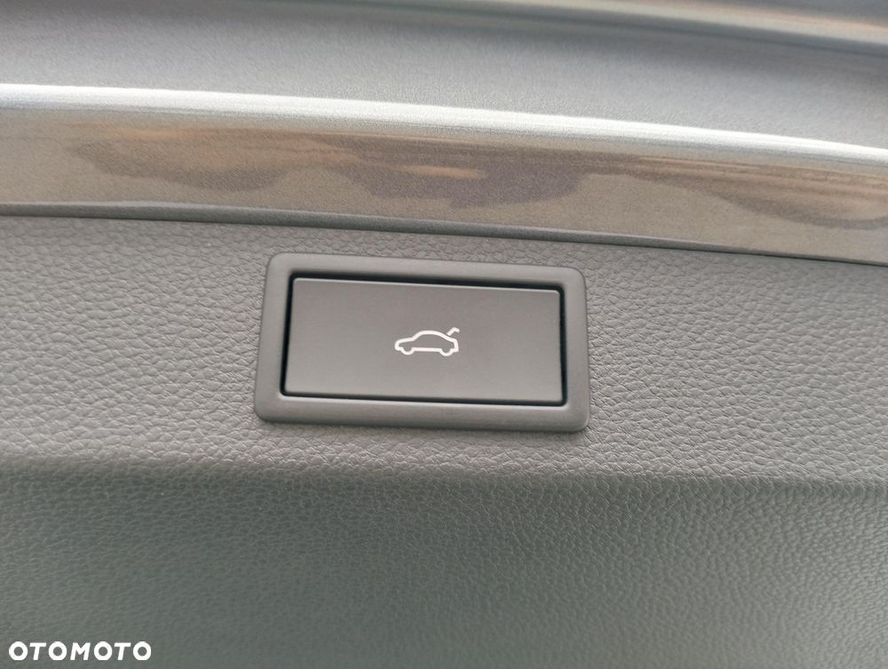 Skoda Karoq 1.5 TSI ACT Sportline DSG - 17