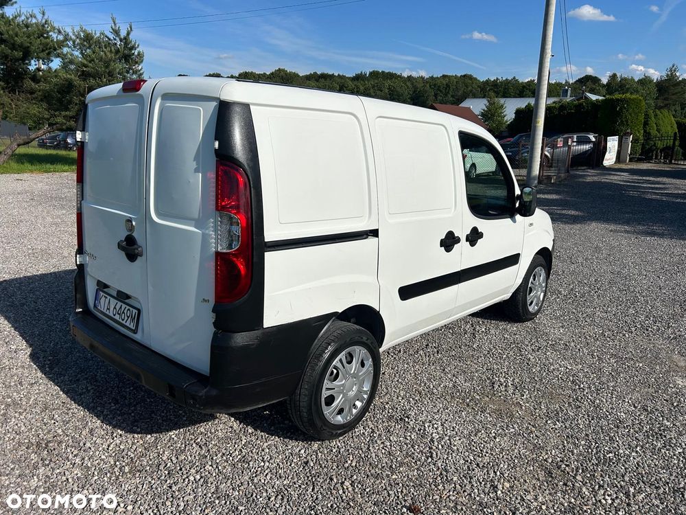 Fiat Doblo - 17