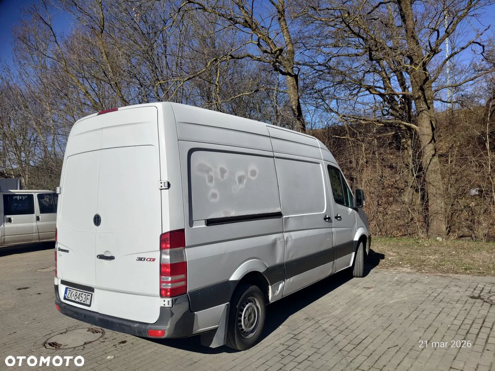 Mercedes-Benz SPRINTER - 4