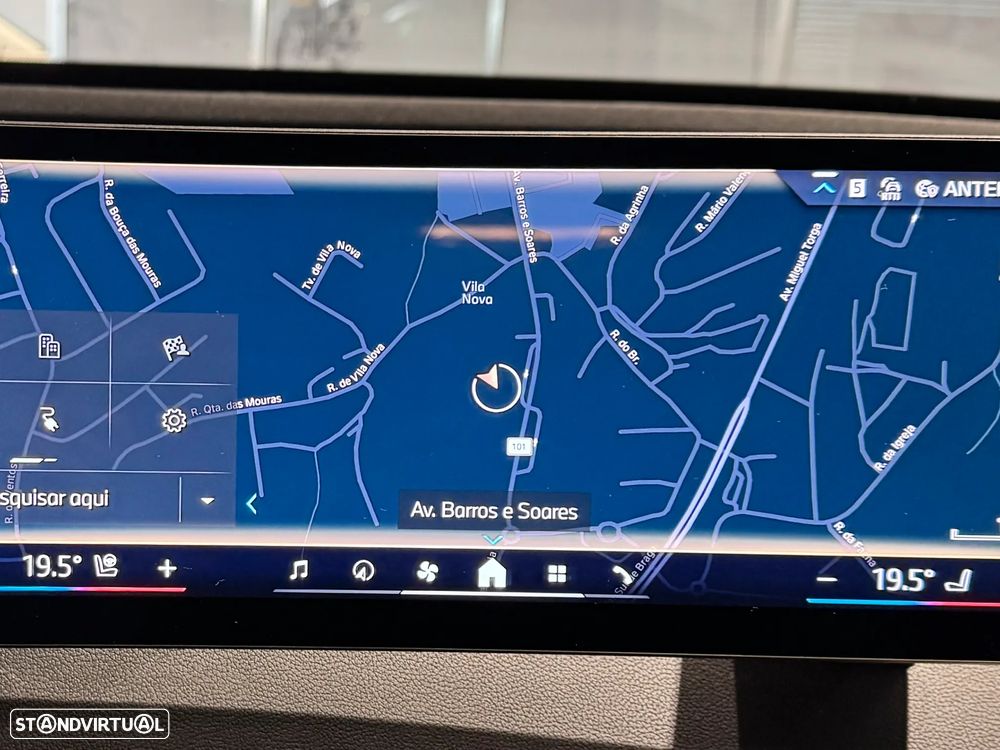 BMW iX xDrive40 - 13