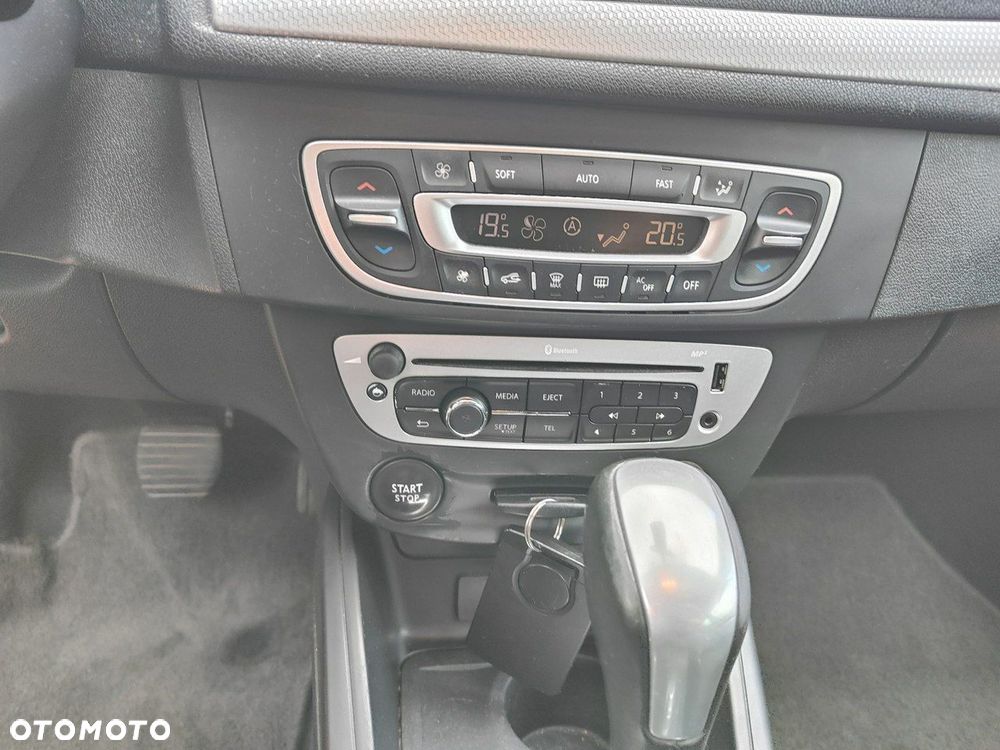 Renault Megane 1.5 dCi Dynamique EDC - 13