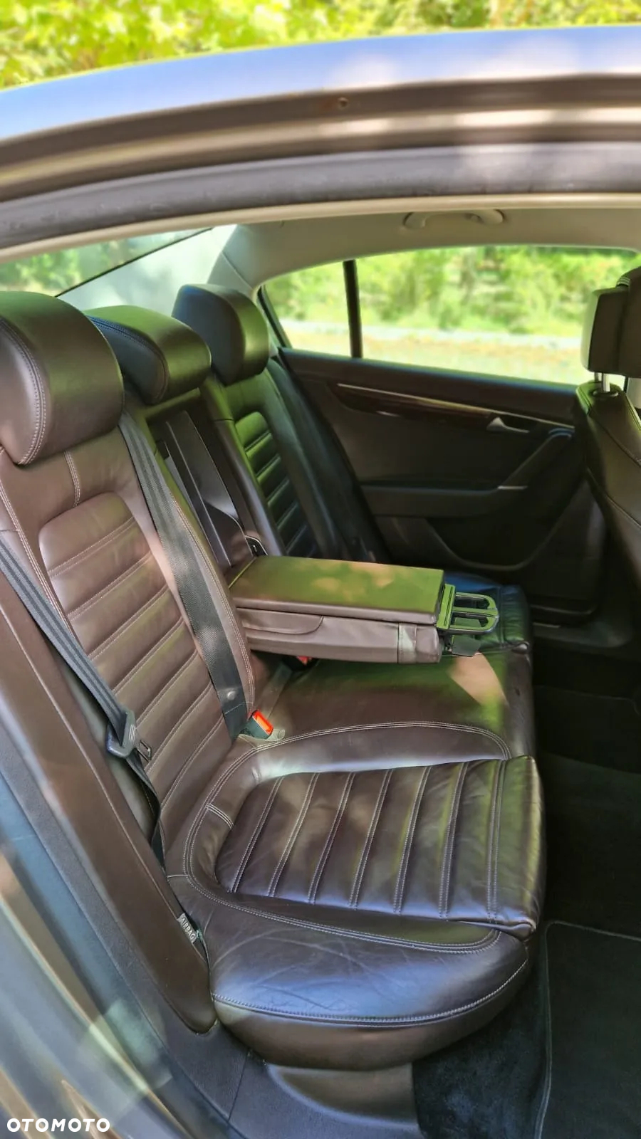 Volkswagen Passat - 9