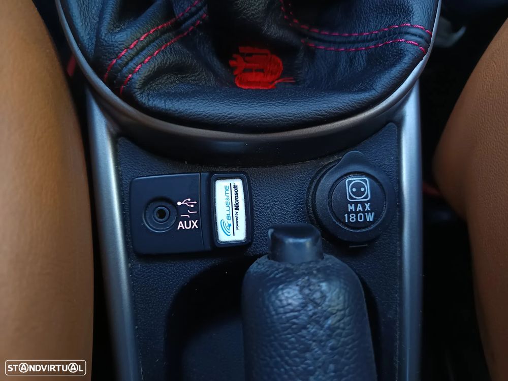 Alfa Romeo MiTo 1.3 JTD Distinctive S&S - 18