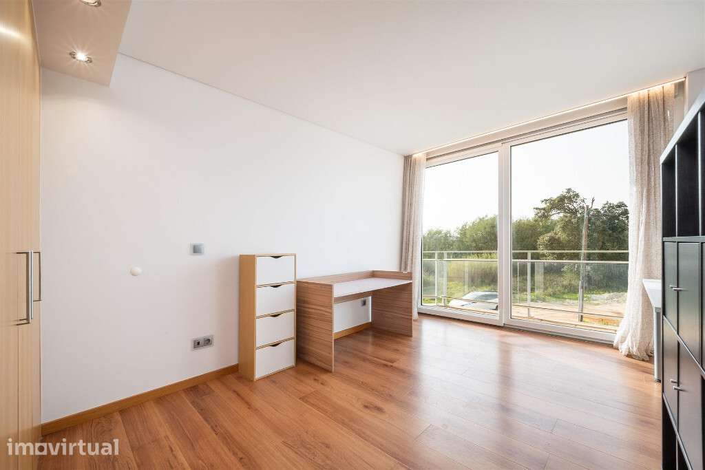 Apartamento T4 com garagem ,Pinhal Marrocos - Grande imagem: 5/21