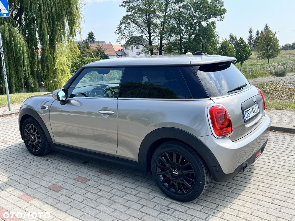 MINI ONE - 4
