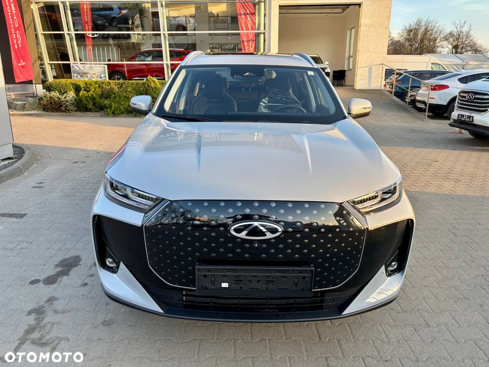 Chery Tiggo 7 1.5 T-GDI Super Hybrid Premium DHT - 7