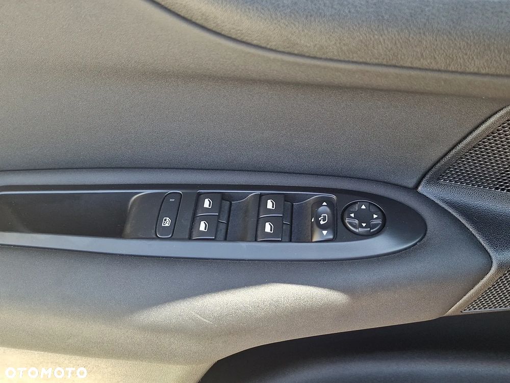 Citroën C4 BlueHDi 100 Selection - 16