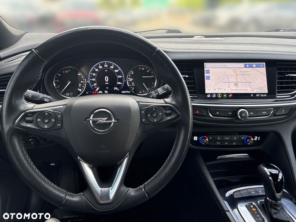 Opel Insignia - 13