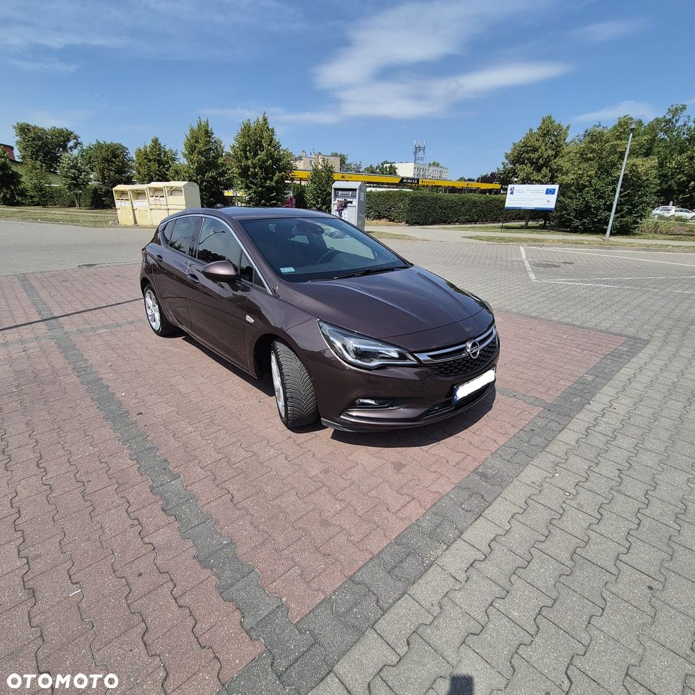 Opel Astra 1.4 T Dynamic - 18