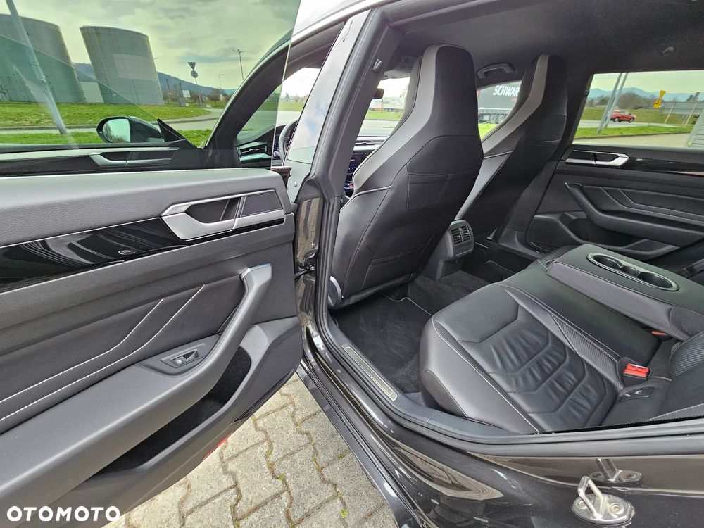 Volkswagen Arteon 2.0 TDI SCR 4Motion DSG R-Line - 22