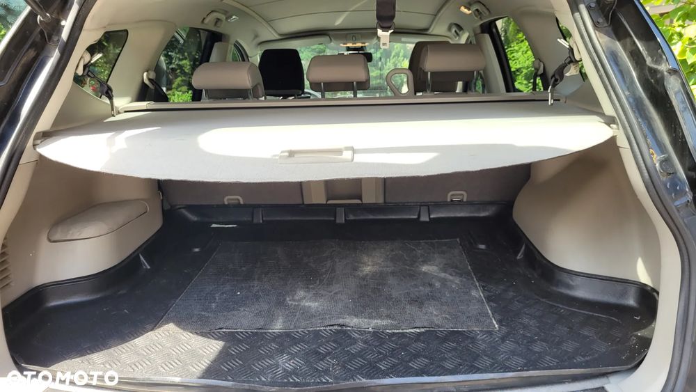 Nissan Qashqai+2 2.0 tekna - 10