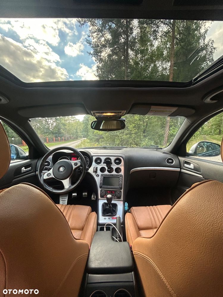 Alfa Romeo 159 2.4JTDM ti - 17