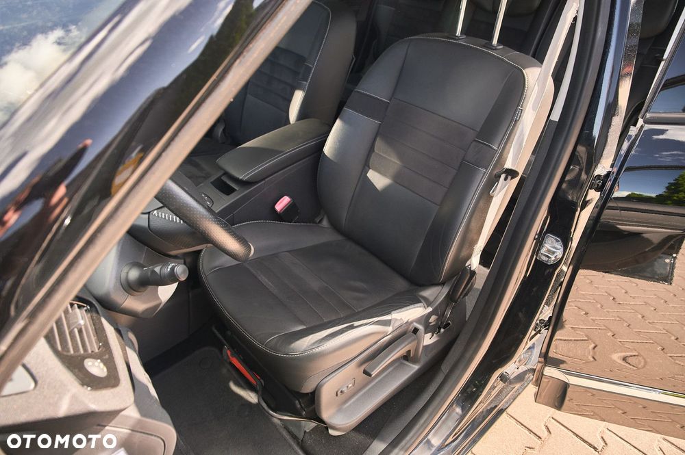 Renault Grand Scenic - 17