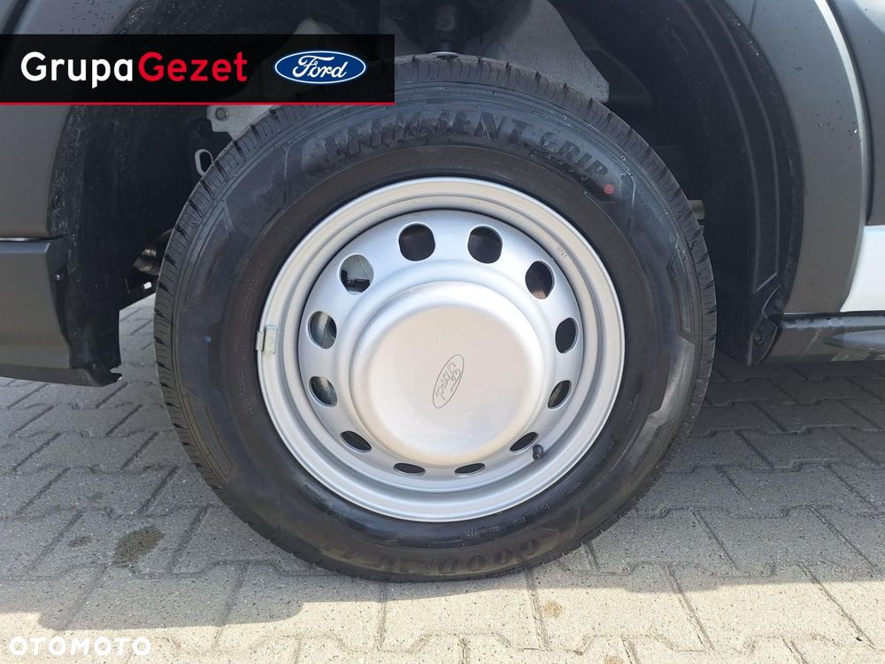 Ford Transit - 23