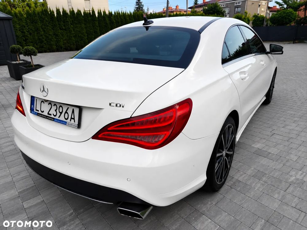 Mercedes-Benz CLA - 4
