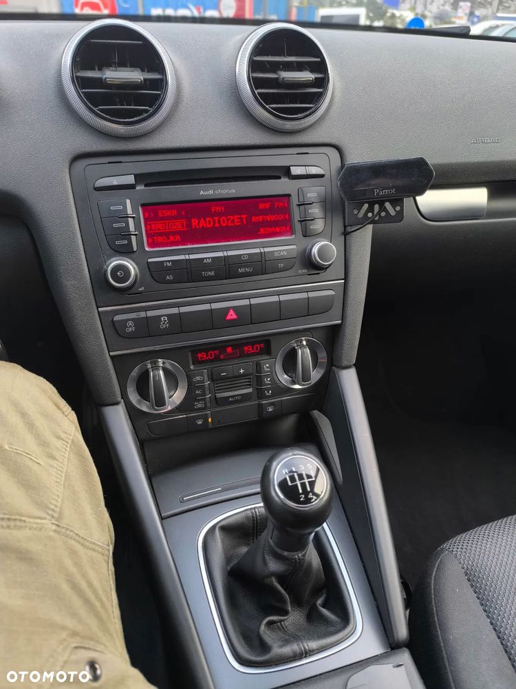 Audi A3 Sportback 1.6 TDI DPF Ambition - 10