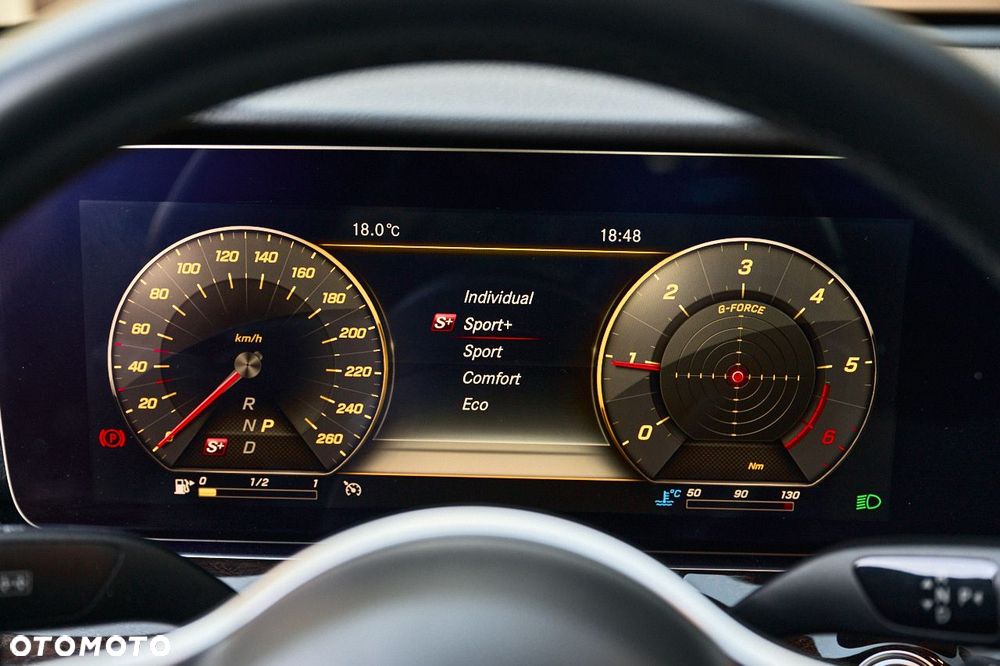 Mercedes-Benz Klasa E 220 d 9G-TRONIC - 24