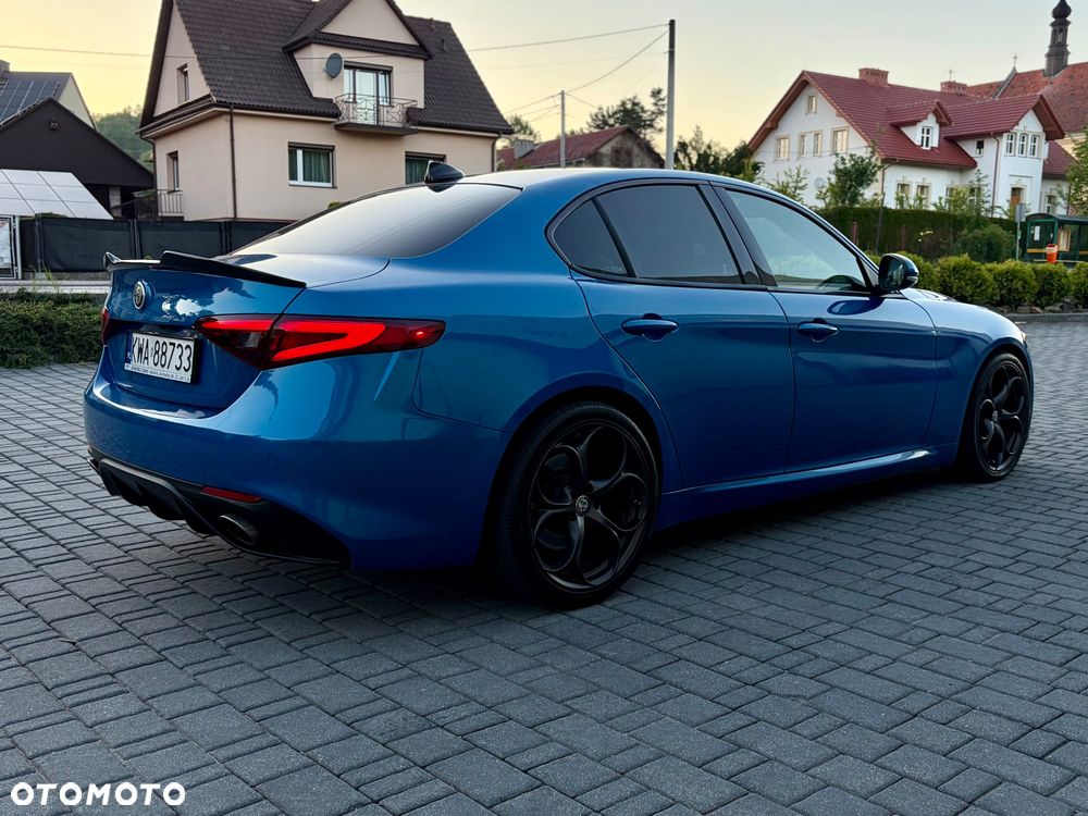 Alfa Romeo Giulia 2.0 Turbo 16V AT8 Veloce - 6