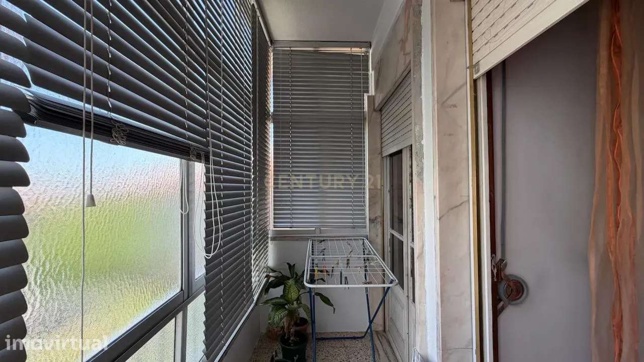 Apartamento T2 em Barcarena, Oeiras - 285.000€ - Grande imagem: 4/18