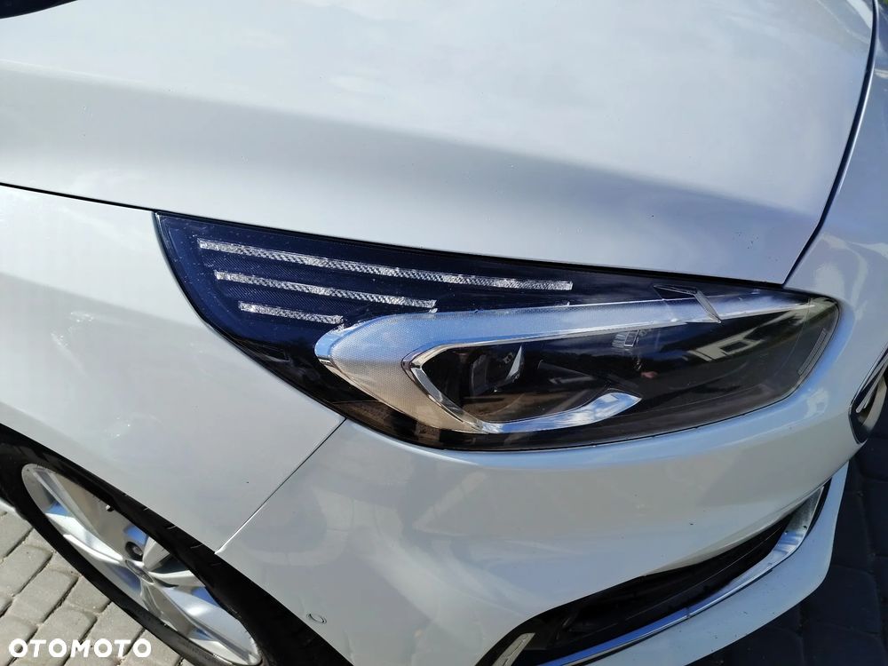Ford S-Max - 38