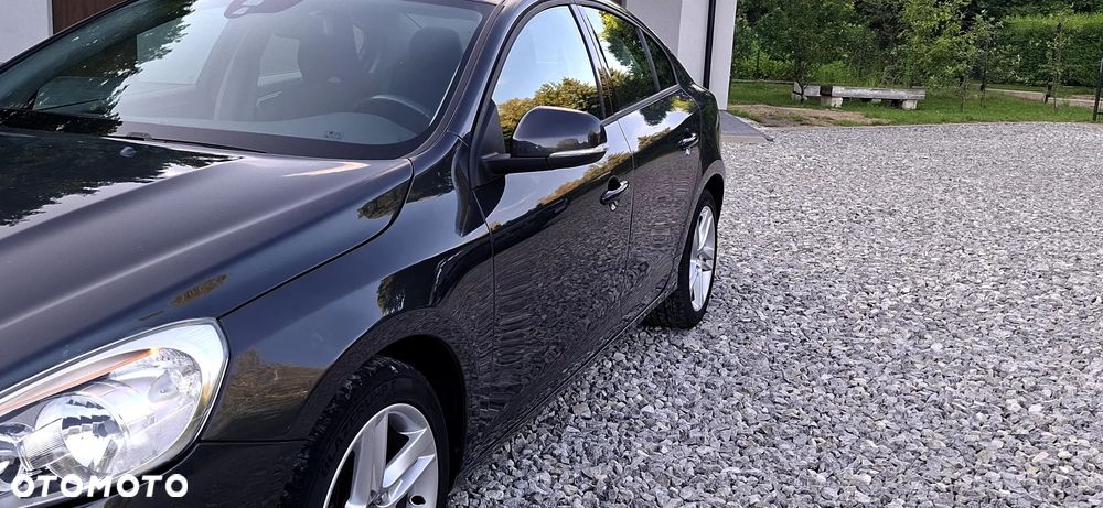 Volvo S60 T3 Kinetic - 3