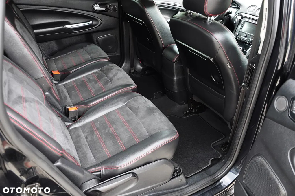 Ford S-Max 2.2 TDCi DPF Titanium X - 30