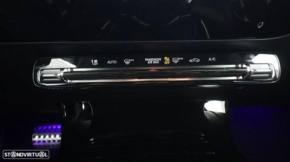 Mercedes-Benz A 200 Standard - 22