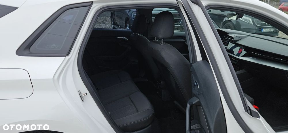 Audi A3 Sportback 30 TFSI mHEV S tronic - 12