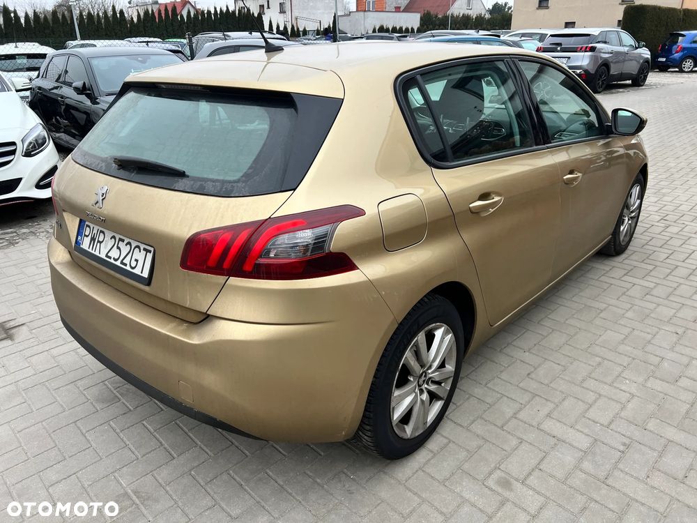 Peugeot 308 - 3