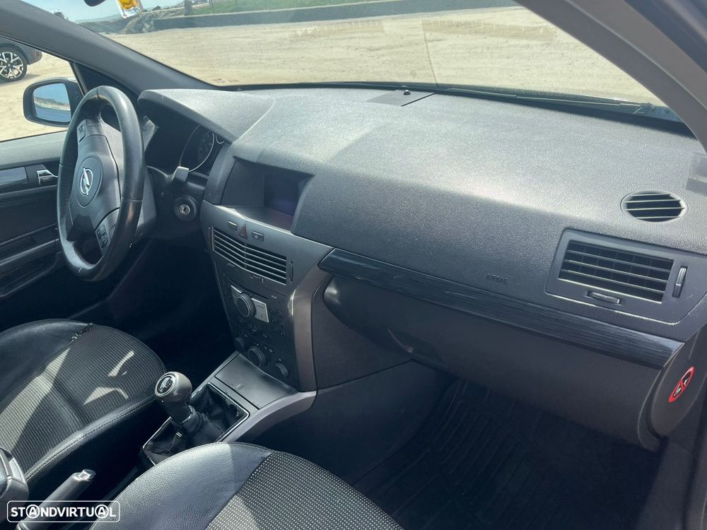 Opel Astra 1.4 Cosmo - 14
