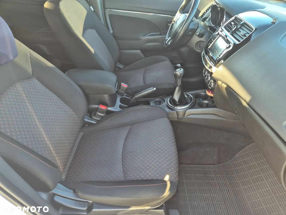 Mitsubishi ASX 1.6 ClearTec 2WD Edition 100+ - 12