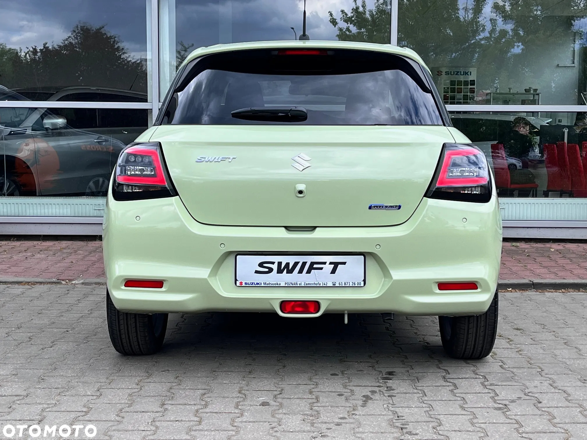 Suzuki Swift 1.2 Dualjet SHVS Elegance CVT - 4