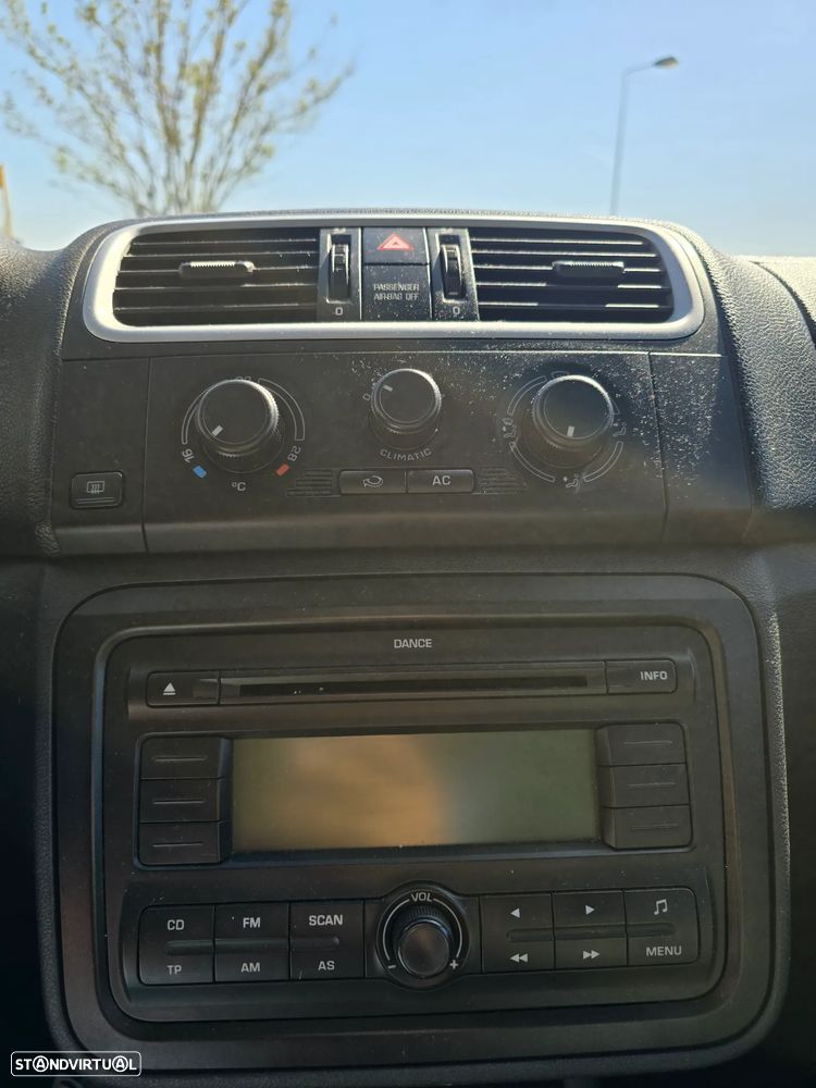 Skoda Fabia 1.2 Ambiente - 13