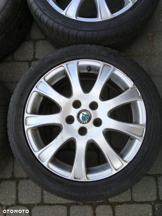 VW AUDI OCTAVIA II FELGI ET54 KOŁA 5x112 225/45/17 - 2